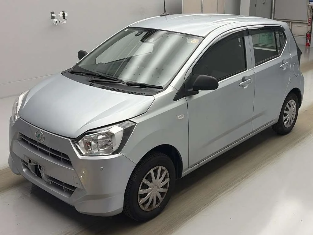 Daihatsu Mira e:S LA350S 2021